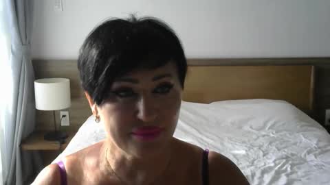 kleo901854860422 online show from 06-07-26, 09:24