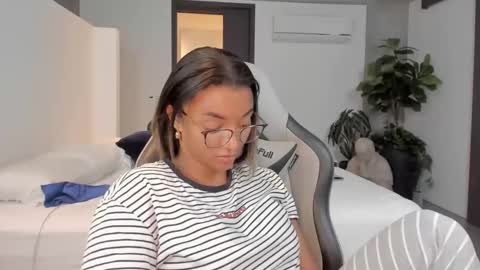 Christina online show from 12-03-24, 06:59