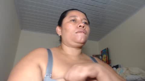 Snapshot of kloe_boobs chatting on 02-28-25, 03:48 Kloe online show from 02-28-25, 03:48