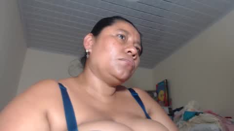 Snapshot of kloe_boobs chatting on 03-07-25, 07:27 Kloe online show from 03-07-25, 07:27