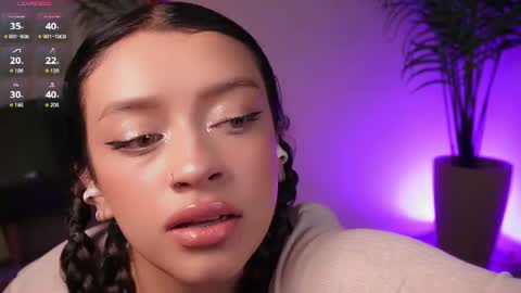 Kloe online show from 06-18-26, 03:29