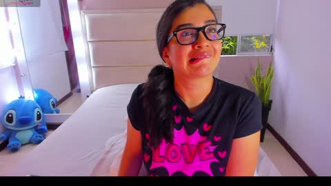 Snapshot of kloeass chatting on 12-07-24, 12:24 SOPHIA RIVERA online show from 12-07-24, 12:24