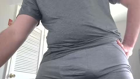 Snapshot of kmeans chatting on 04-01-26, 06:05 cbmeans online show from 04-01-26, 06:05