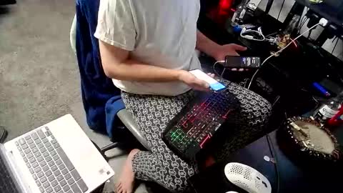 Kevin Fitz online show from 12-01-25, 12:26