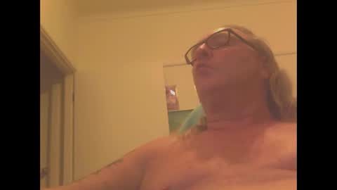 knobout online show from 12-02-24, 12:29