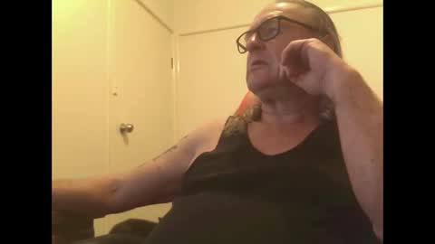Snapshot of knobout chatting on 05-06-26, 09:58 knobout online show from 05-06-26, 09:58