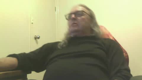 Snapshot of knobout chatting on 07-12-26, 10:39 knobout online show from 07-12-26, 10:39