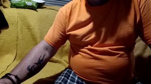 Snapshot of knock2wice1975 chatting on 12-18-24, 09:58 knock2wice1975 online show from 12-18-24, 09:58