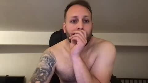 Snapshot of kobasic chatting on 12-12-24, 07:04 hugo online show from 12-12-24, 07:04