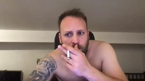 Snapshot of kobasic chatting on 12-17-24, 03:28 hugo online show from 12-17-24, 03:28