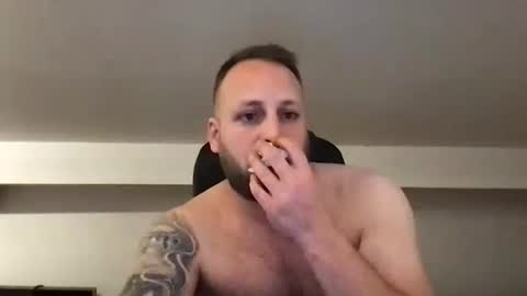 Snapshot of kobasic chatting on 12-25-24, 08:40 hugo online show from 12-25-24, 08:40