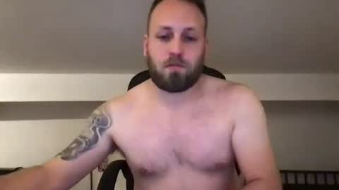 Snapshot of kobasic chatting on 01-01-25, 06:15 hugo online show from 01-01-25, 06:15