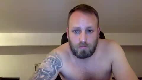 Snapshot of kobasic chatting on 01-08-25, 07:56 hugo online show from 01-08-25, 07:56