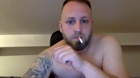 Snapshot of kobasic chatting on 01-10-25, 08:15 hugo online show from 01-10-25, 08:15