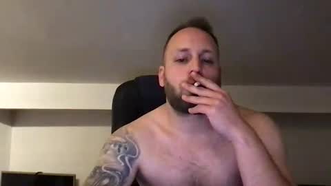 Snapshot of kobasic chatting on 01-18-25, 02:03 hugo online show from 01-18-25, 02:03