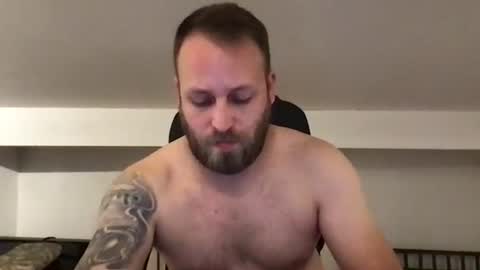 Snapshot of kobasic chatting on 02-02-25, 02:48 hugo online show from 02-02-25, 02:48