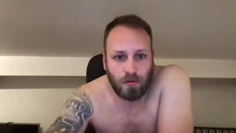 Snapshot of kobasic chatting on 02-05-25, 05:53 hugo online show from 02-05-25, 05:53