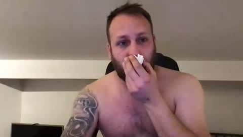 Snapshot of kobasic chatting on 02-05-25, 08:57 hugo online show from 02-05-25, 08:57