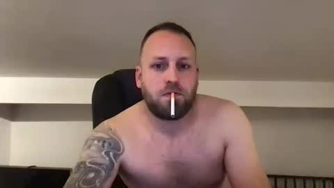 Snapshot of kobasic chatting on 02-15-25, 03:09 hugo online show from 02-15-25, 03:09