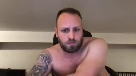 Snapshot of kobasic chatting on 02-21-25, 11:32 hugo online show from 02-21-25, 11:32