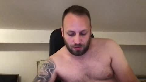 Snapshot of kobasic chatting on 09-09-25, 11:04 hugo online show from 09-09-25, 11:04