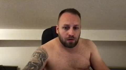 Snapshot of kobasic chatting on 09-19-25, 02:13 hugo online show from 09-19-25, 02:13