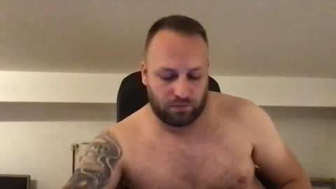 Snapshot of kobasic chatting on 09-30-25, 07:08 hugo online show from 09-30-25, 07:08