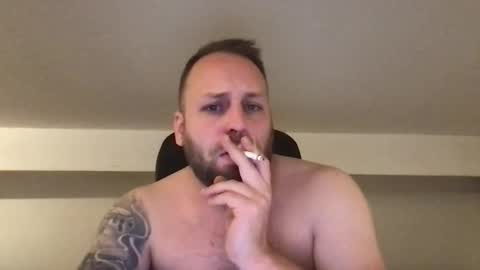 Snapshot of kobasic chatting on 10-18-25, 02:14 hugo online show from 10-18-25, 02:14