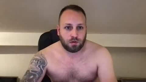 Snapshot of kobasic chatting on 12-01-25, 11:54 hugo online show from 12-01-25, 11:54