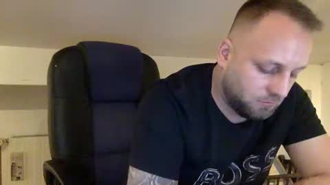 hugo online show from 02-28-26, 03:18