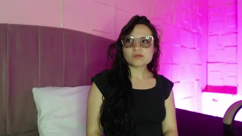 Snapshot of koko15_ chatting on 06-03-26, 05:51 Koko online show from 06-03-26, 05:51