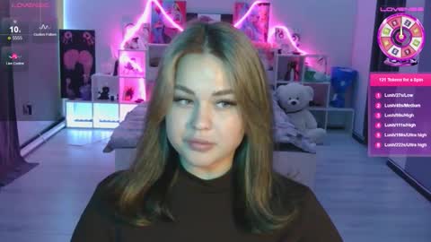 Mia online show from 10-27-25, 08:57