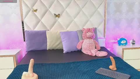 kolyn_tay online show from 04-11-26, 07:07