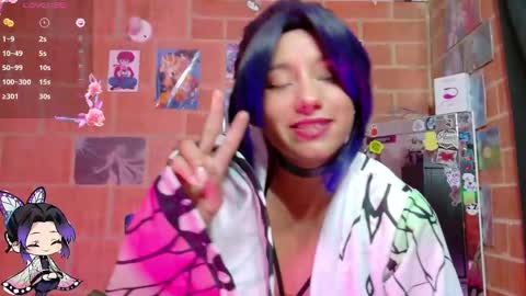 Snapshot of komatsu_ chatting on 03-08-25, 05:01 Komatsu Lilith online show from 03-08-25, 05:01