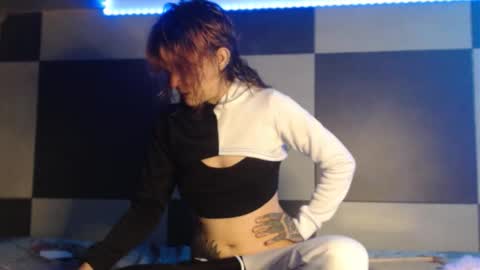 Snapshot of konekokawai chatting on 09-12-25, 06:19 konekokawai online show from 09-12-25, 06:19