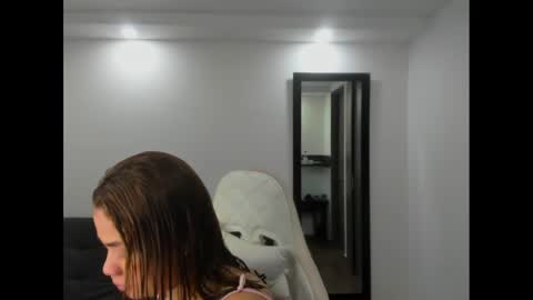 Julieta online show from 02-20-25, 02:07