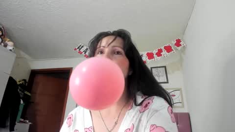 konie Diaz online show from 02-19-25, 11:04