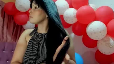 konie Diaz online show from 11-24-25, 01:27