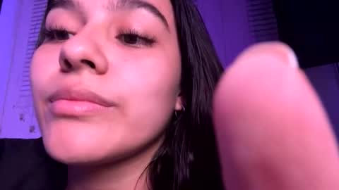 konnie_adan online show from 12-19-25, 05:14