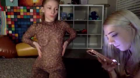 Konnie online show from 02-25-26, 02:32