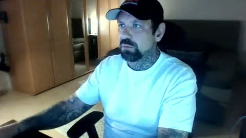 Konstantin online show from 04-20-26, 07:48