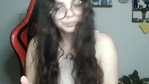 Karoll online show from 02-20-25, 12:19