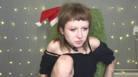 Snapshot of kortny_yo chatting on 12-14-24, 11:34 Kortny online show from 12-14-24, 11:34