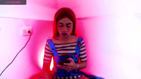 Snapshot of kory_bigcock20 chatting on 10-13-25, 05:07 Milagros online show from 10-13-25, 05:07