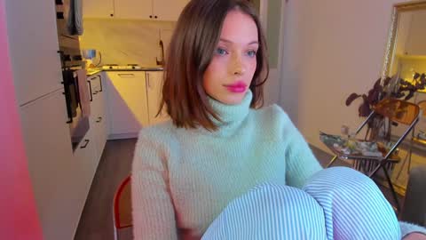 Snapshot of kossie_ chatting on 02-07-25, 05:40 kossie_ online show from 02-07-25, 05:40