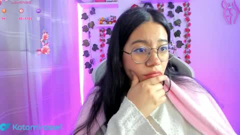 Snapshot of kotomi_rosse chatting on 05-01-26, 01:54 Kotomi online show from 05-01-26, 01:54