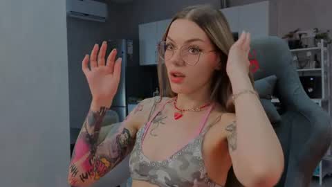 Jess online show from 07-04-26, 11:27
