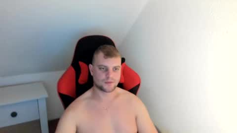 Snapshot of kozik1992 chatting on 12-01-24, 09:04 Bartek online show from 12-01-24, 09:04