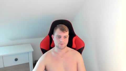 Snapshot of kozik1992 chatting on 12-29-24, 10:01 Bartek online show from 12-29-24, 10:01