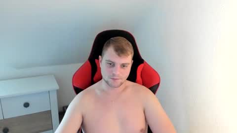 Snapshot of kozik1992 chatting on 12-31-24, 09:42 Bartek online show from 12-31-24, 09:42